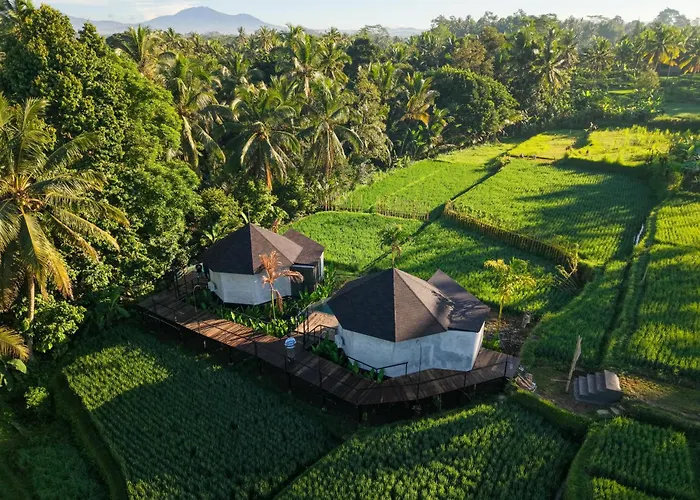 Neira Villa